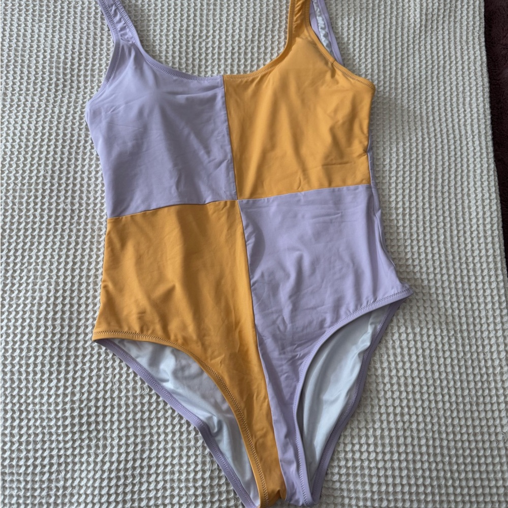 Quiksilver Lavender and Cream Swimsuit